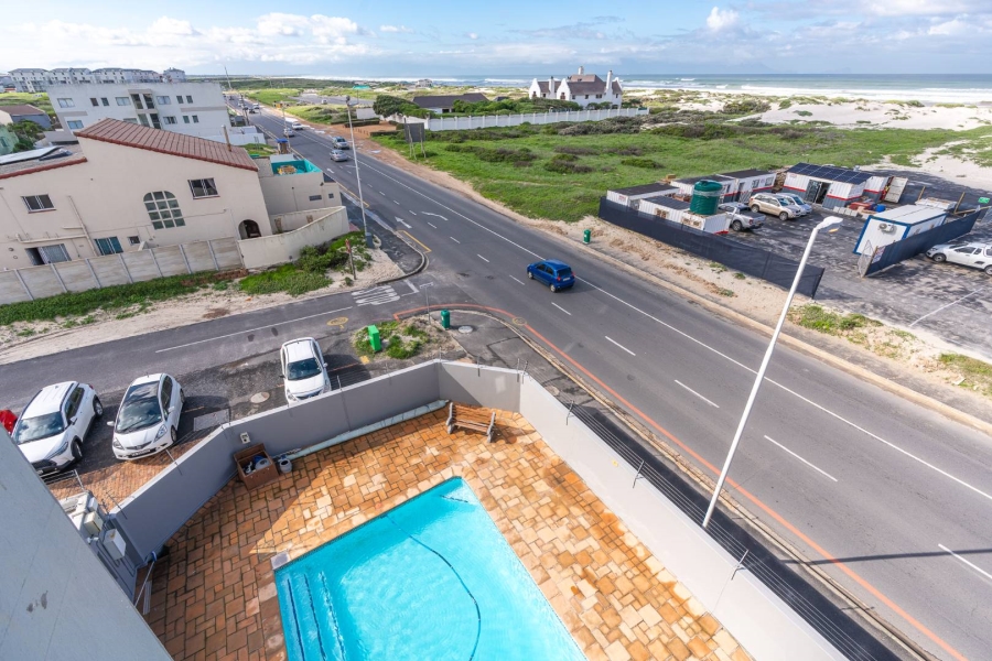 To Let 3 Bedroom Property for Rent in Muizenberg Western Cape